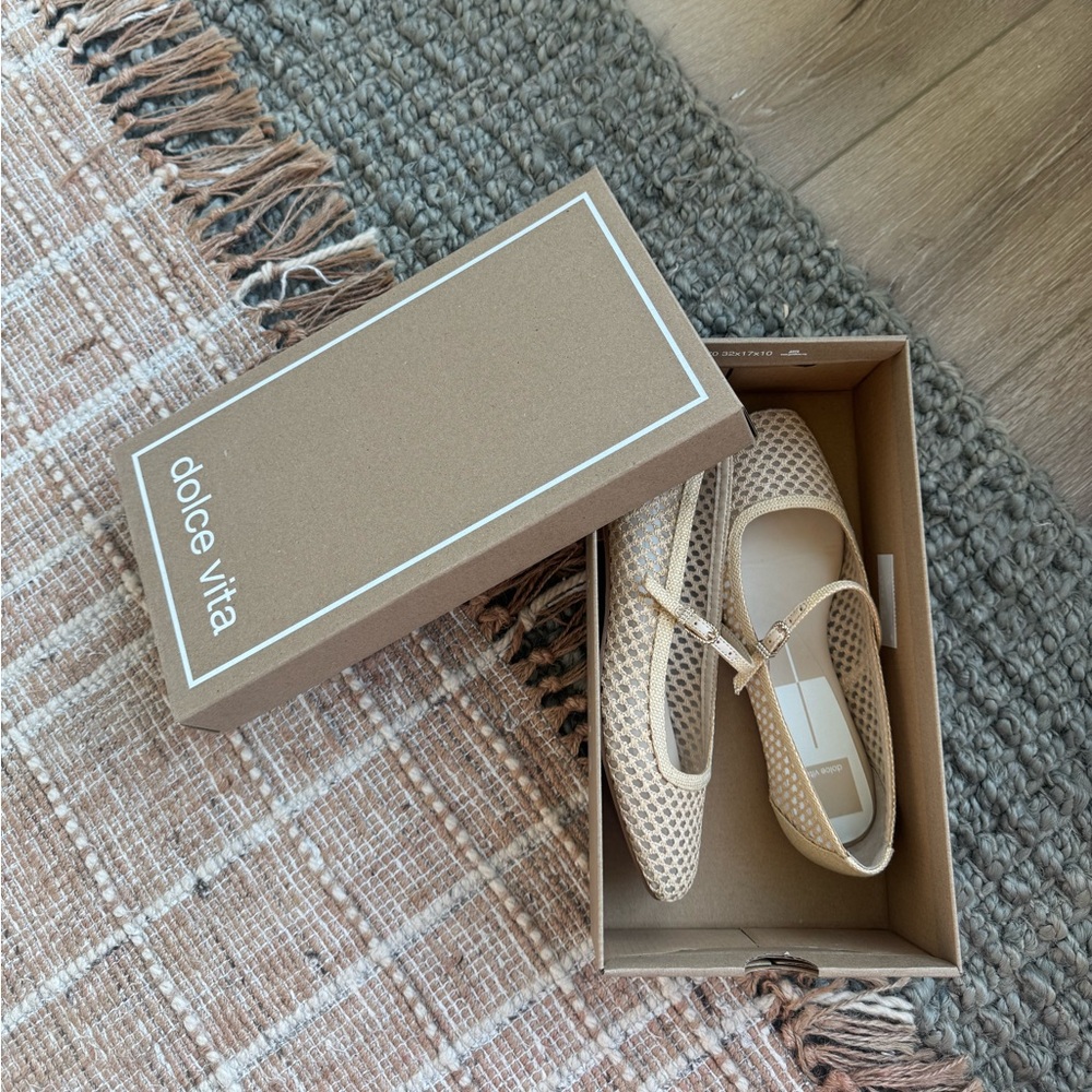 Dolce Vita Natural Raffia Woven Mary Jane Ansel Flats Shoes
